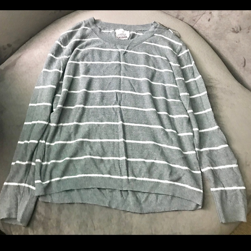 Pullover Light Knit Hoodie